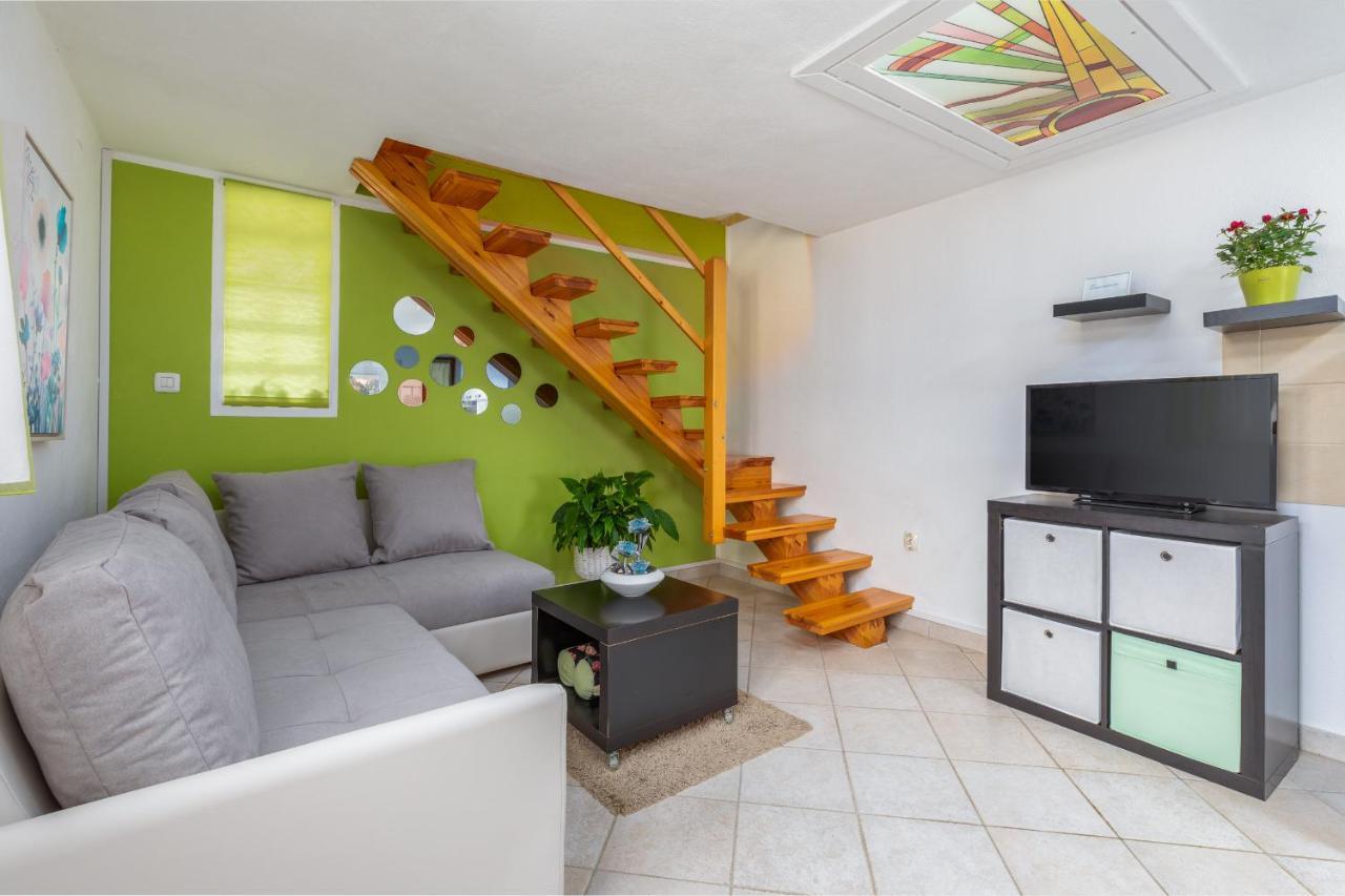 Holiday Home Nadia Пула Екстер'єр фото