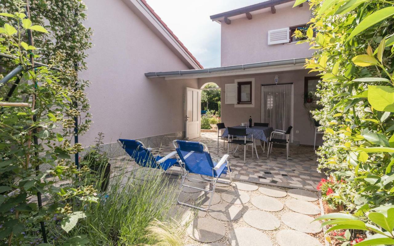 Holiday Home Nadia Пула Екстер'єр фото